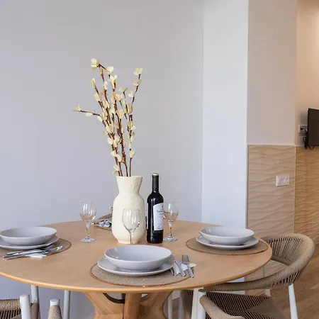 Casa Florit - The Urban Retreat Ac & Wifi - Near Centre