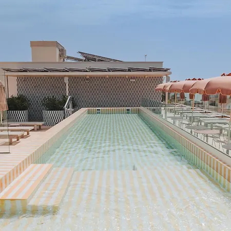Hotel Intelier Malvarrosa Plaza 4*