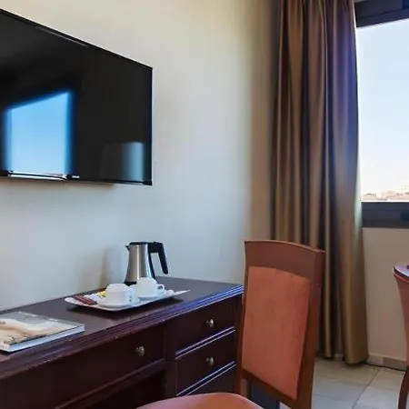Expo فندق