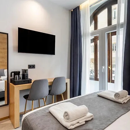 Nalu Ruzafa Boutique Hotel
