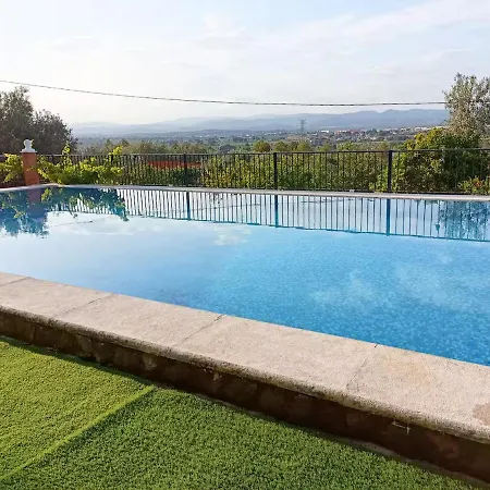 Chata Naturally Cool, Units A And B With 80m2 Square Meters Super Pool,mountain Hiking Trail Valencie