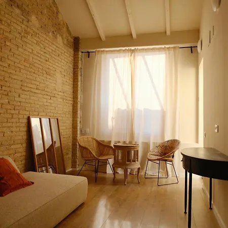 Casa Reina Cabanyal بيت للعطل فالنسيا