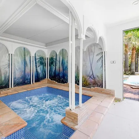 Tropical, Piscina, Bar, Bbq, Aire Acondicionado, 16 Personas Villa *