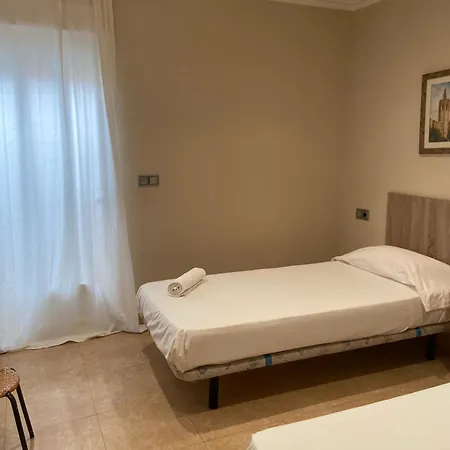 House With Private Pool, Aa And Bbq In Front Of The Sea فالنسيا