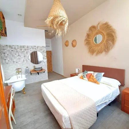 Pensión Banana Patacona