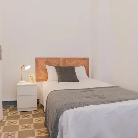 Coliving Ciudad De Ciencias فالنسيا