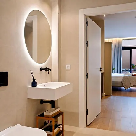 Apartmanhotel Saristays Vida 3*