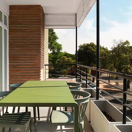 Limehome Gran Via Del Marques Valencie
