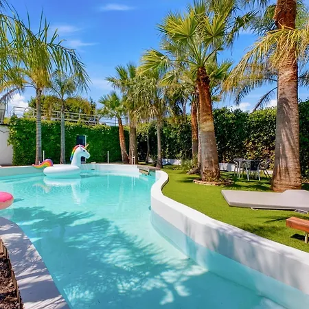 Villa Tropical, Piscina, Bar, Bbq, Aire Acondicionado, 16 Personas