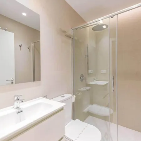 Stancia Benimaclet - 7 بيت للعطل *