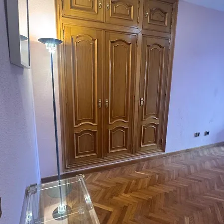 Martin El Humano Проживание в семье *