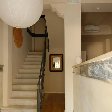 Casa Reina Cabanyal بيت للعطل *