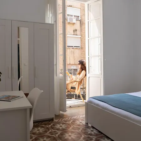 Coliving Ciudad De Ciencias فالنسيا