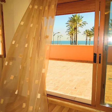 House With Private Pool, Aa And Bbq In Front Of The Sea * فالنسيا