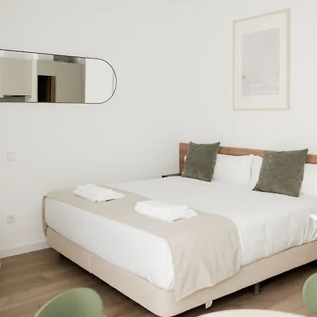 Suitestays Marino Albesa - Ayora, Lägenhetshotell 4*