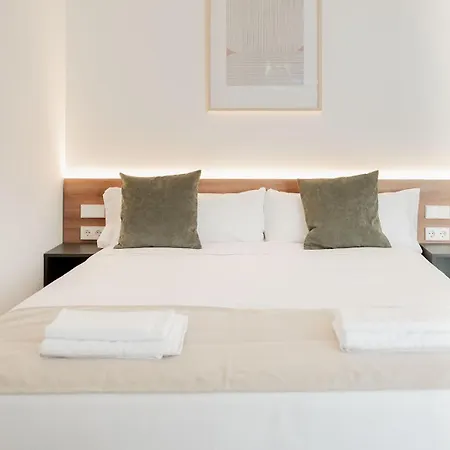 Suitestays Marino Albesa - Ayora, 4*
