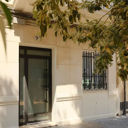 Casa Reina Cabanyal بيت للعطل
