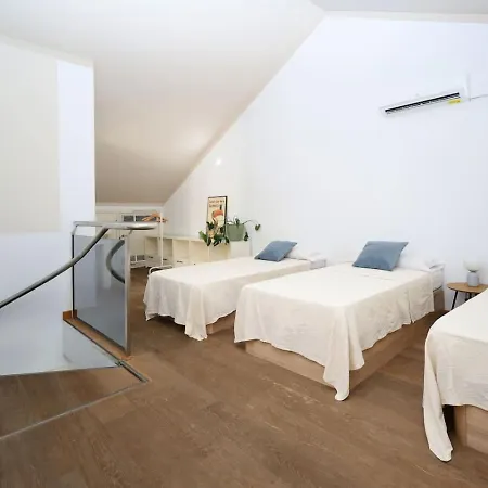 Сasa de vacaciones Pepeflats - Vlc House With Garage, Ciencias