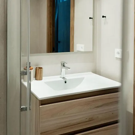 Lägenhetshotell Suitestays Marino Albesa - Ayora, 4*