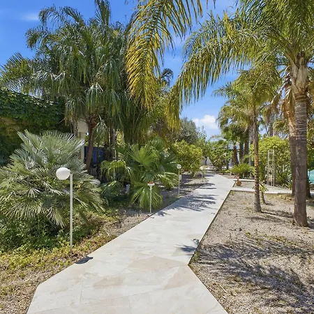Tropical, Piscina, Bar, Bbq, Aire Acondicionado, 16 Personas Villa