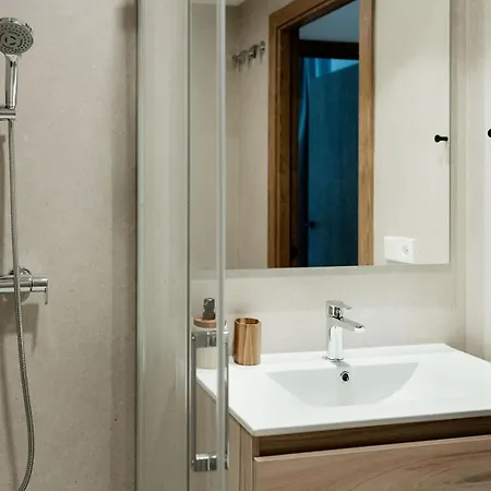 Lägenhetshotell Suitestays Marino Albesa - Ayora, Valencia