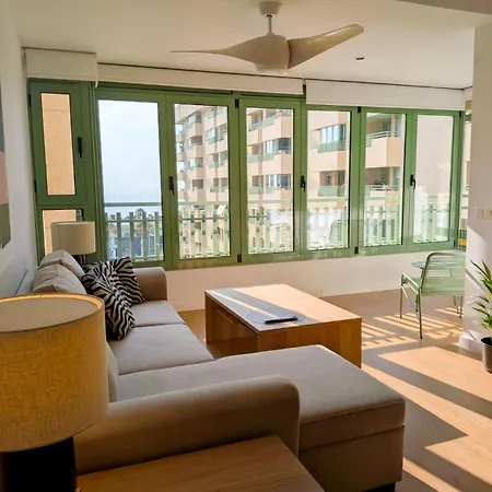 Premium Front Sea View & Pool Flat