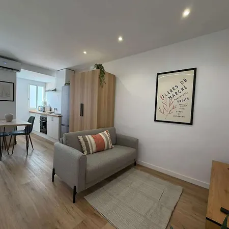 Quart Mid-stay Apartment
