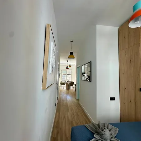 Modern In The Heart Of Ciutat Vella شقة