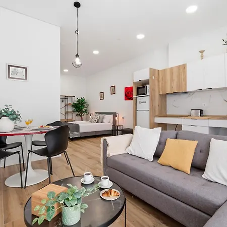 Loft Luminoso, Adaptado, Smart Tv, Ac, 2 Pax Apartment Valencia