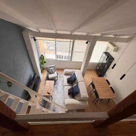Designer Penthouse In شقة