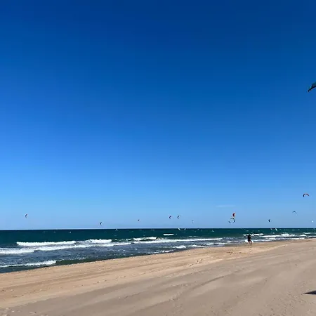 La Calma En Primera Linea De Playa * فالنسيا
