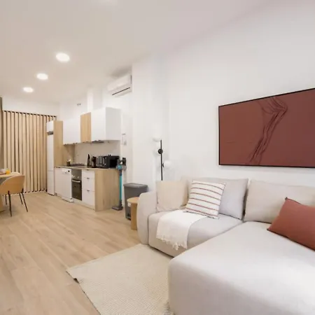 Nomad Nuevo Centro * فالنسيا