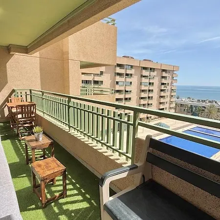 With Ocean And Pool Views - Next To The Valencia