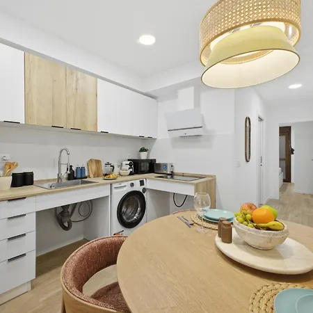 Moderno Loft, Adaptado, Smart Tv, Ac, 3pax, Appartement *