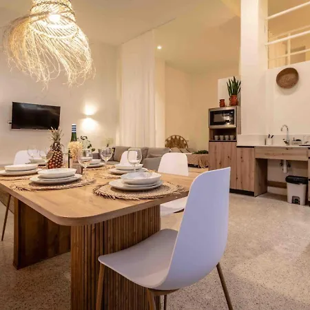 Pepeflats - The Mediterranean Style, Terrace - Bd2 شقة *