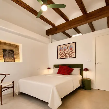 Amazinn Places Casa Cabanyal فالنسيا