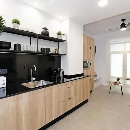 Chic Refuge In The Heart Of فالنسيا
