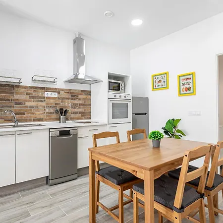 Newly Renovated Next To Turia Gardens شقة *
