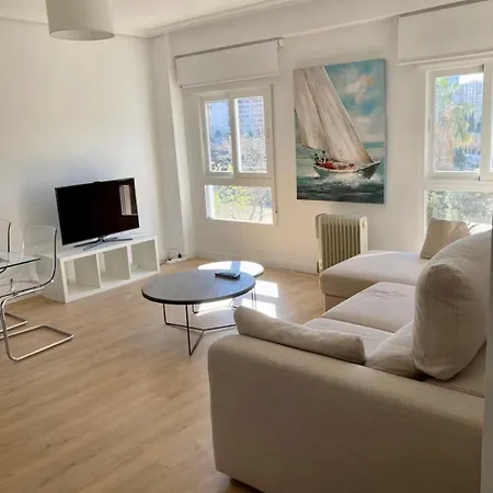 Appartement Reformado Frente A Viveros *