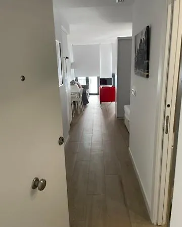Nuevo Estudio Lujo Mercado *