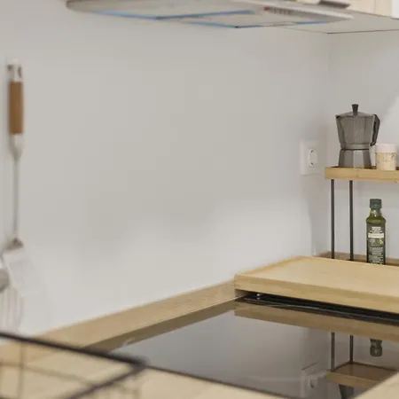Loft Adaptado, Smart Tv, Aire Acondicionado, Cafe, 2 Personas شقة *