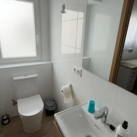 Family House In Benimaclet, 9 Pax, 5 Ac, 5 Tv شقة فالنسيا