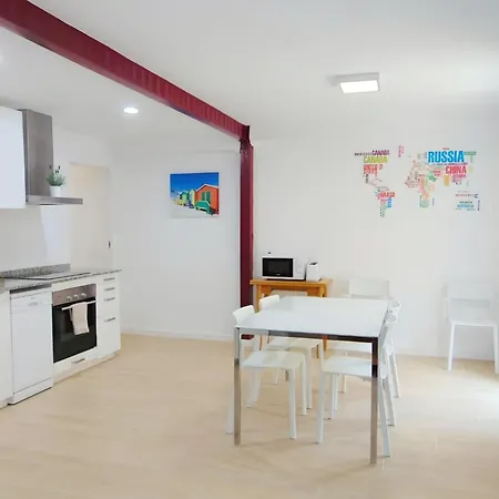 Barraca Cabanal, Work & شقة فالنسيا