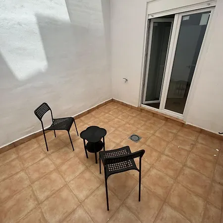 Excellent Renovated House Close To The