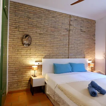 Cosy Flat Near The * Valencia