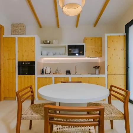 Vivienda Estilo Mediterranea شقة *