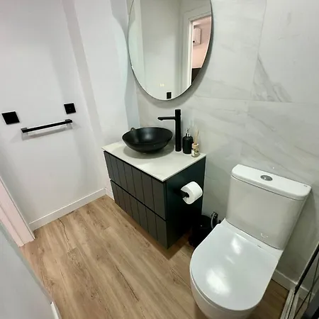 Piso Elegante En Calle Ripalda - Barrio Del Carmen * فالنسيا
