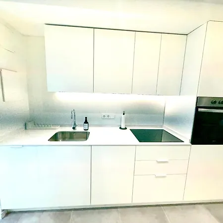 Modern Near Nou Mestalla & Metro شقة *
