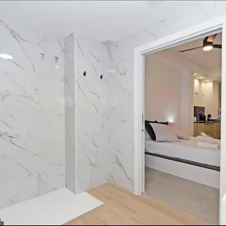 Chic Refuge In The Heart Of فالنسيا