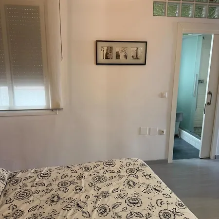 Dahousecarmen